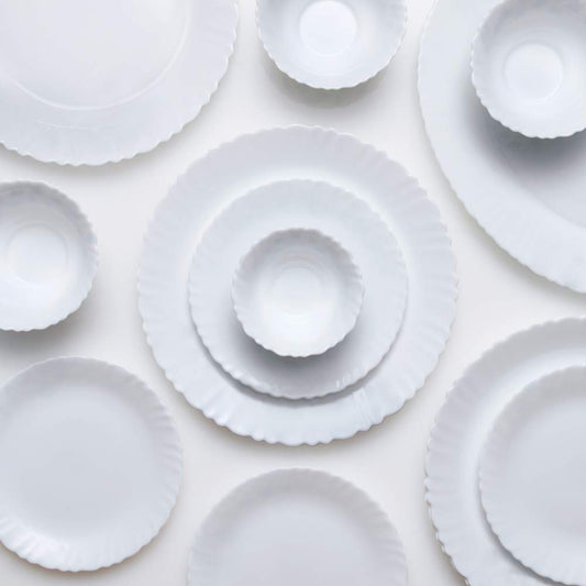 Light Weight Plastic Dinner Set of 36 Pieces
