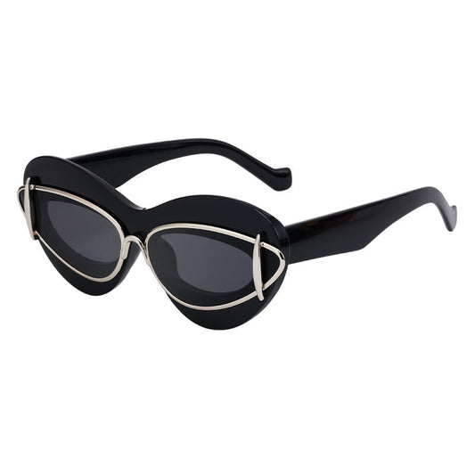 Trendy Y2K Cat-Eye Sunglasses – Stylish Small-Frame Shades with UV Protection