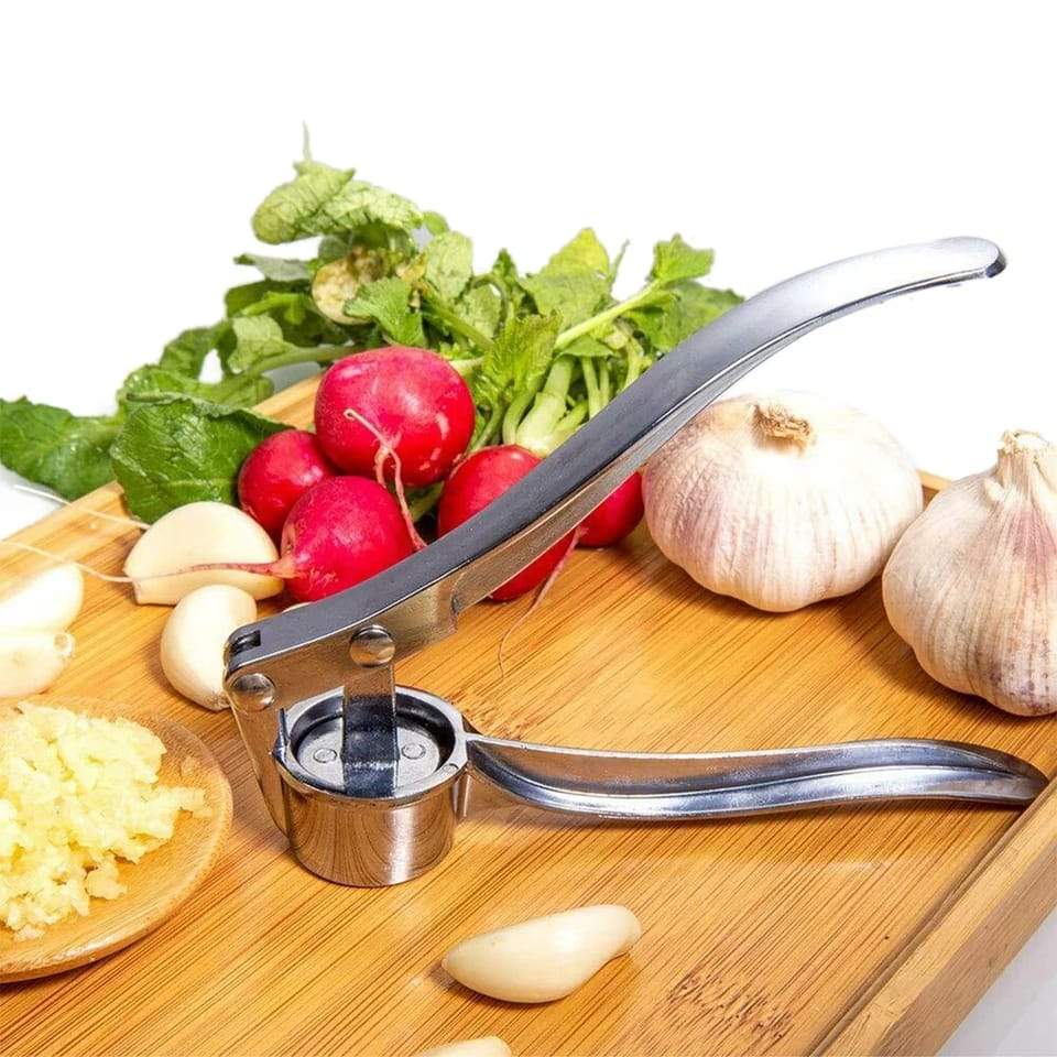Stainless Steel Garlic Press Crusher,Crusher,Squeezer,Masher,and Lemon Juicer 