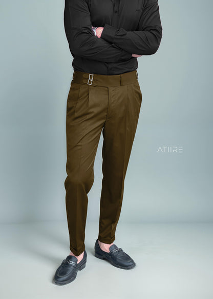 BROWN DOUBLE PLEATED BUCKLE GURKHA PANTS BY ATIIRE