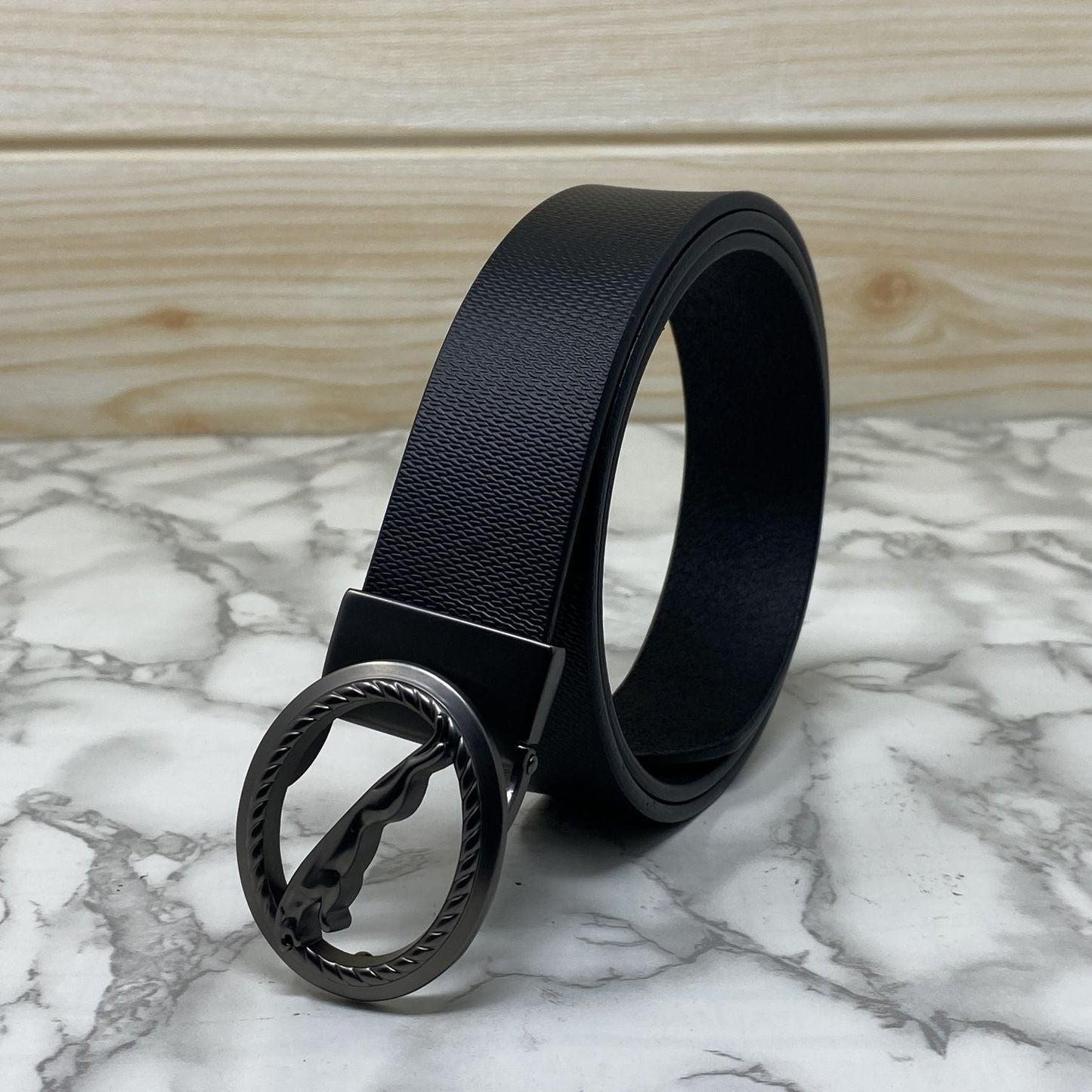 Round Jaguar Metal Buckle With Leather Strap Belt-SunglassesCraft