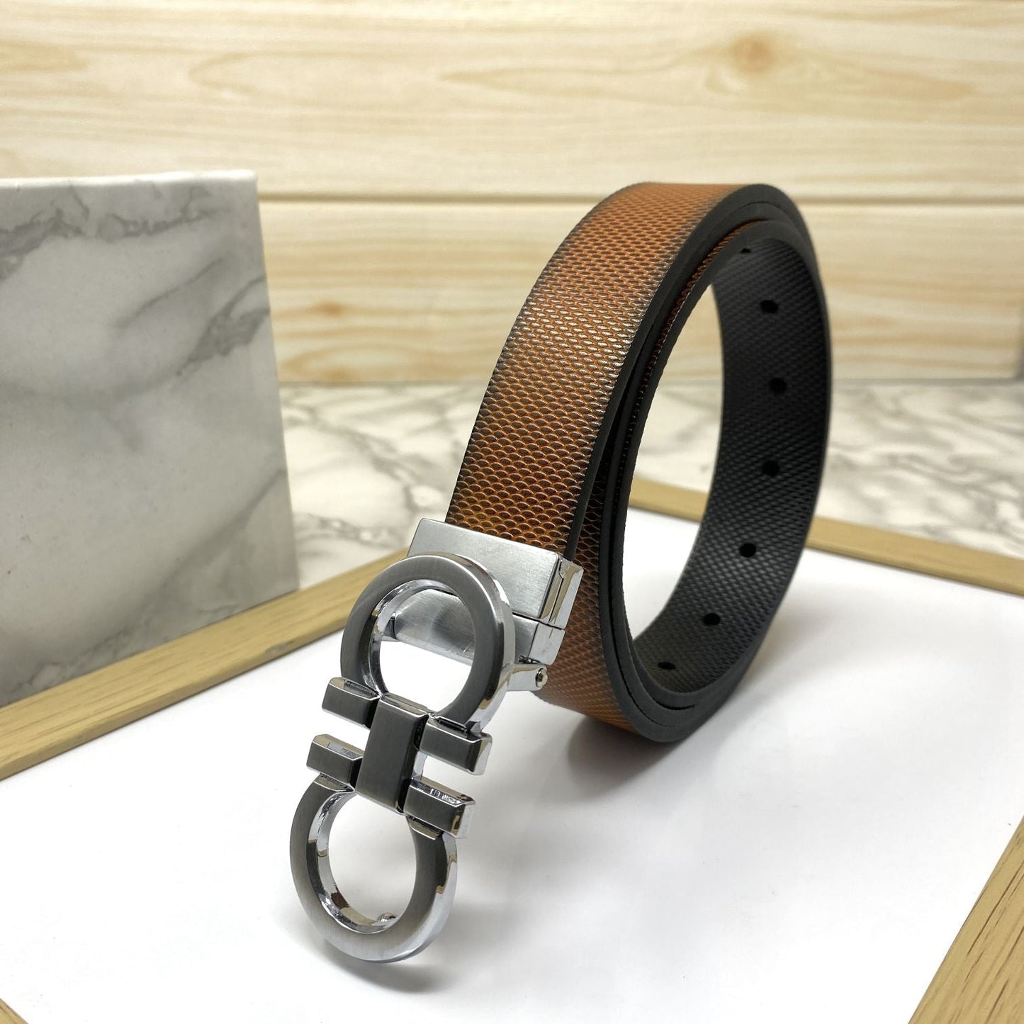Small Design Formal and Casual Reversible Belt -SunglassesCraft