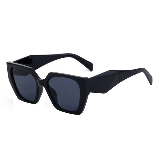 Stylish Cat-Eye Sunglasses for Women – Wide Temple Full-Frame UV Protection Shades