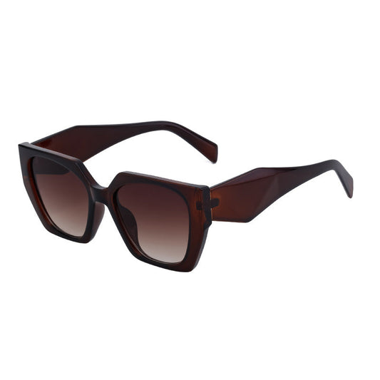 Stylish Cat-Eye Sunglasses for Women – Wide Temple Full-Frame UV Protection Shades